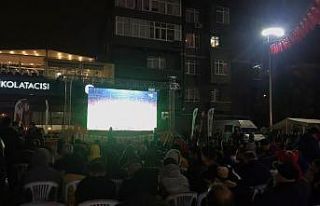 Ümraniye’de dev ekranda milli maç keyfi