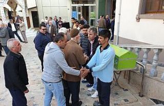 Yangında hayatını kaybeden iki çocuk son yolcuğuna...