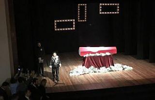 Yıldız Kenter için Kenter Tiyatrosu’nda tören...