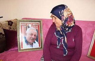 Şehit eşinin hayalini gerçekleştirmek için hacca...