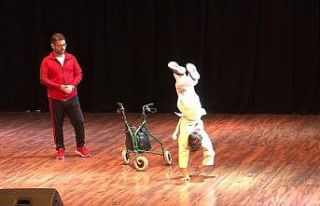 12 yaşındaki fiziksel engelli Süleyman Konukçu...