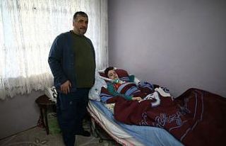 14 yaşındaki kas hastası Gökdeniz’in acı hikayesi