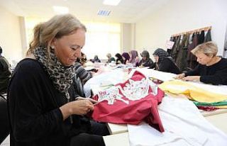 19. yüzyıldan kalma örtü, restorasyonla hayat...