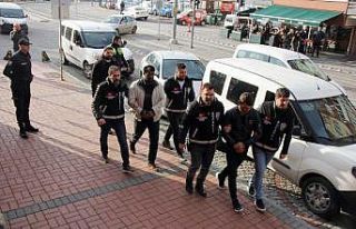 1 gecede 4 otomobil çalan hırsızlardan 1’i tutuklandı