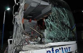 Afyonkarahisar’da meydana gelen otobüs kazasında...