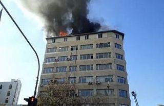 Batman’da korkutan yangın: dumanlar gökyüzünü...