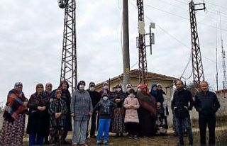 Bir mahalle ölüm korkusuyla yatıp kalkıyor