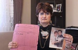 Boşanabilmek için eşini arıyor