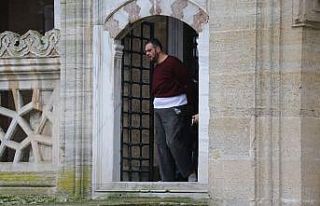 Cuma namazı öncesi Selimiye’de ilginç olay