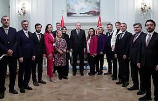 Erdoğan'dan gazetecilere flaş açıklamalar