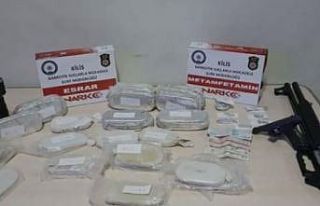 Emekli okul müdürünün liderliğini yaptığı...