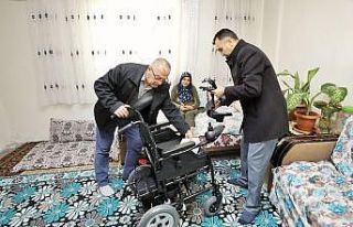 Engelli anne, artık çocuğunu okuldan alabilecek