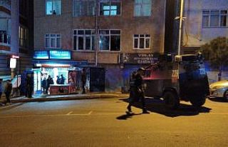 Eyüpsultan’da büfeye silahlı saldırı: 1 ağır...