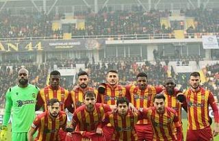 Futbol dünyası Mina’nın oğlu için tek yürek