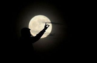 Giresun’da dolunayın görsel şovu büyüledi