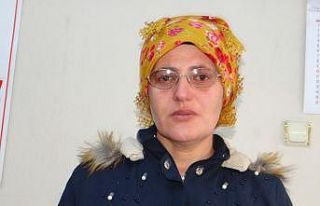 Gözü yaşlı anne 5 gündür kızını arıyor