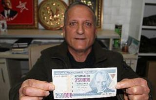 Hatalı basım eski 250 bin lirayı bugünkü 250...