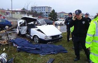 Kütahya’da feci kaza: 2 ölü, 3 yaralı