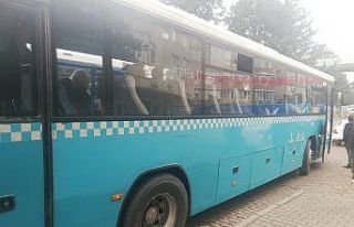 Otobüste uyuyan kadına taciz iddiası: Linç girişimi...