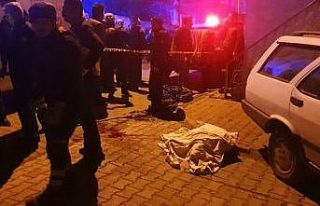 Otomobil karşı yönden gelen motosiklete çarptı......