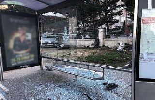 Direksiyon hakimiyetini kaybeden üniversite öğrencisi...