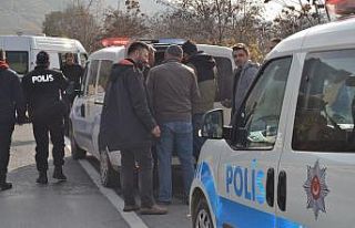 Polisin "Dur" ihtarına uymayan sürücü...