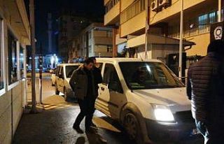 Sahte belgelerle dolandırdıkları firmaların mallarını...