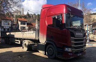 Tırın çarptığı yaşlı adam hayatını kaybetti