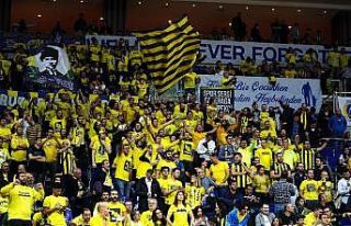 Türk derbisi Anadolu Efes’in