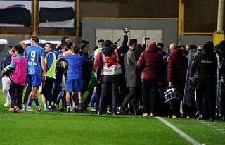 Tuzlaspor - Galatasaray maçının ardından saha...