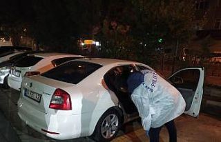 Yasak aşk yaşadığı adamı öldürüp intihar...