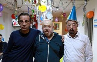 Yüz nakli olan hastalar ve nakil bekleyen hastalar...