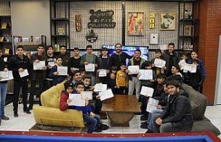 10 yıllık gelenek bozulmadı, başarı belgesini...