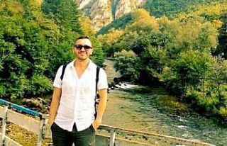 3 ay önce annesini kaybeden diş hekimi intihar etti