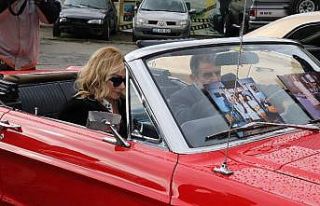 Adile Naşit ve Münir Özkul anısına 45 yıl sonra...