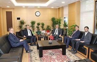 AK Parti’den YSK Başkanı Akkaya’ya ziyaret