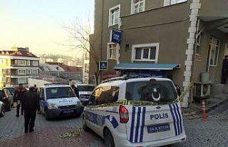 Akrabaların kavgasında araya giren komşu yaralandı