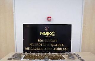 Antalya’da uyuşturucudan 2 şüpheli tutuklandı