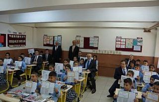 Aydın’da 181 bin öğrenci karne sevinci yaşadı