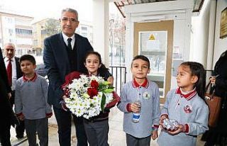 Başkan Güder, öğrencilerin karne heyecanına ortak...