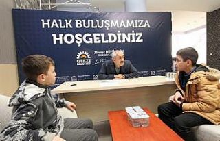 Başkan Halk Gününde genç konuklarını ağırladı