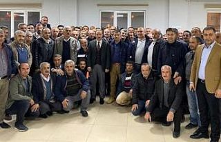 Başkan Kılınç, fen işleri müdürlüğü personeliyle...