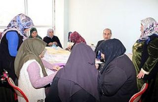 Başkan Yalçınkaya’dan üreten kadınlara tam...