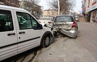 Başkent’te dolmuş kazası: 7 yaralı