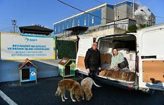 Beylikdüzü Hayvan Bakımevi’ne 500 kilo mama bağışı