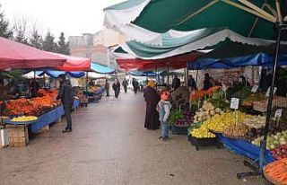 Bilecik’te semt pazarları kuruldu
