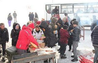 Bitlis Belediyesinden kursiyerlerine kayak jesti
