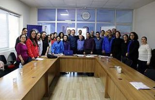 Büyükşehir çağrı merkezi personeline eğitim