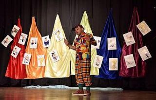 Çocuklara karne hediyesi Tepebaşı Belediyesi’nden