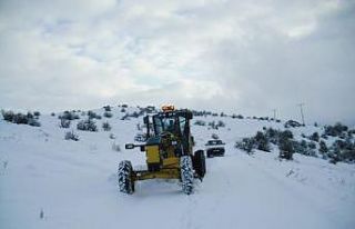 Çorum’da 200 köy yolu ulaşıma kapandı